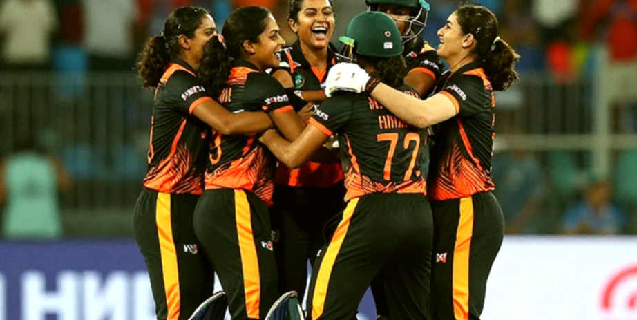 एंडरसन और लैंकशायर: 704 टेस्ट विकेट के बाद अनुबंध का गणित क्यों बदल गया एंडरसन और लैंकशायर: 704 टेस्ट विकेट के बाद अनुबंध का गणित क्यों बदल गया